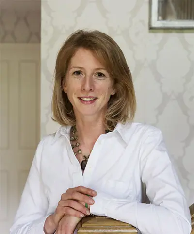 Kate Arbuthnott Portrait